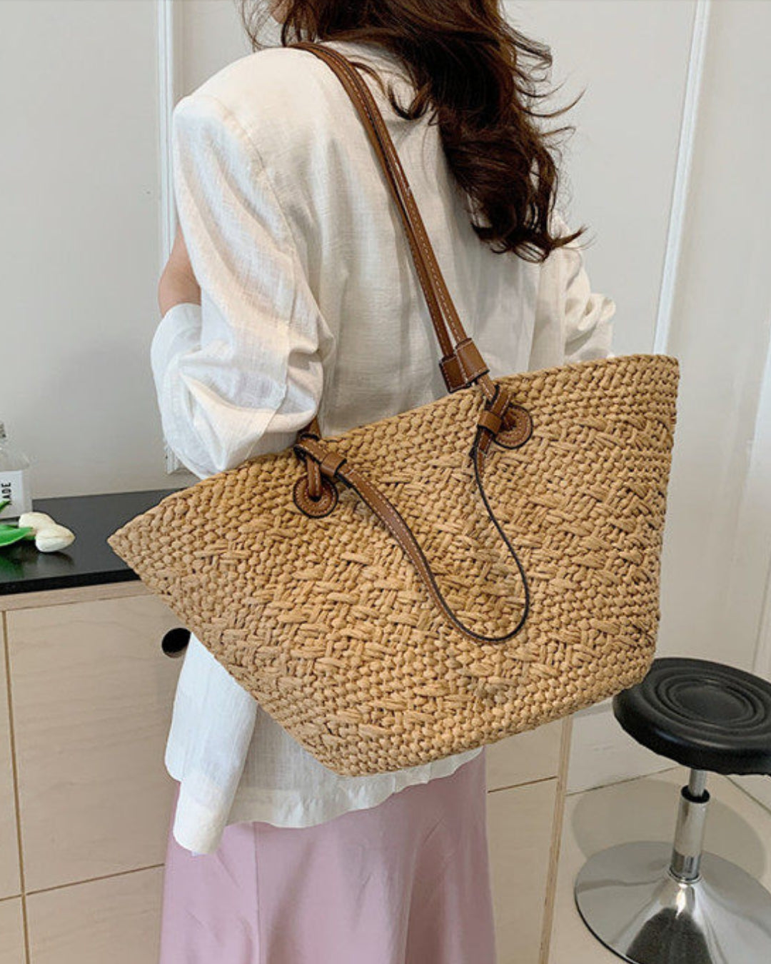 Olivia Straw Raffia Bag