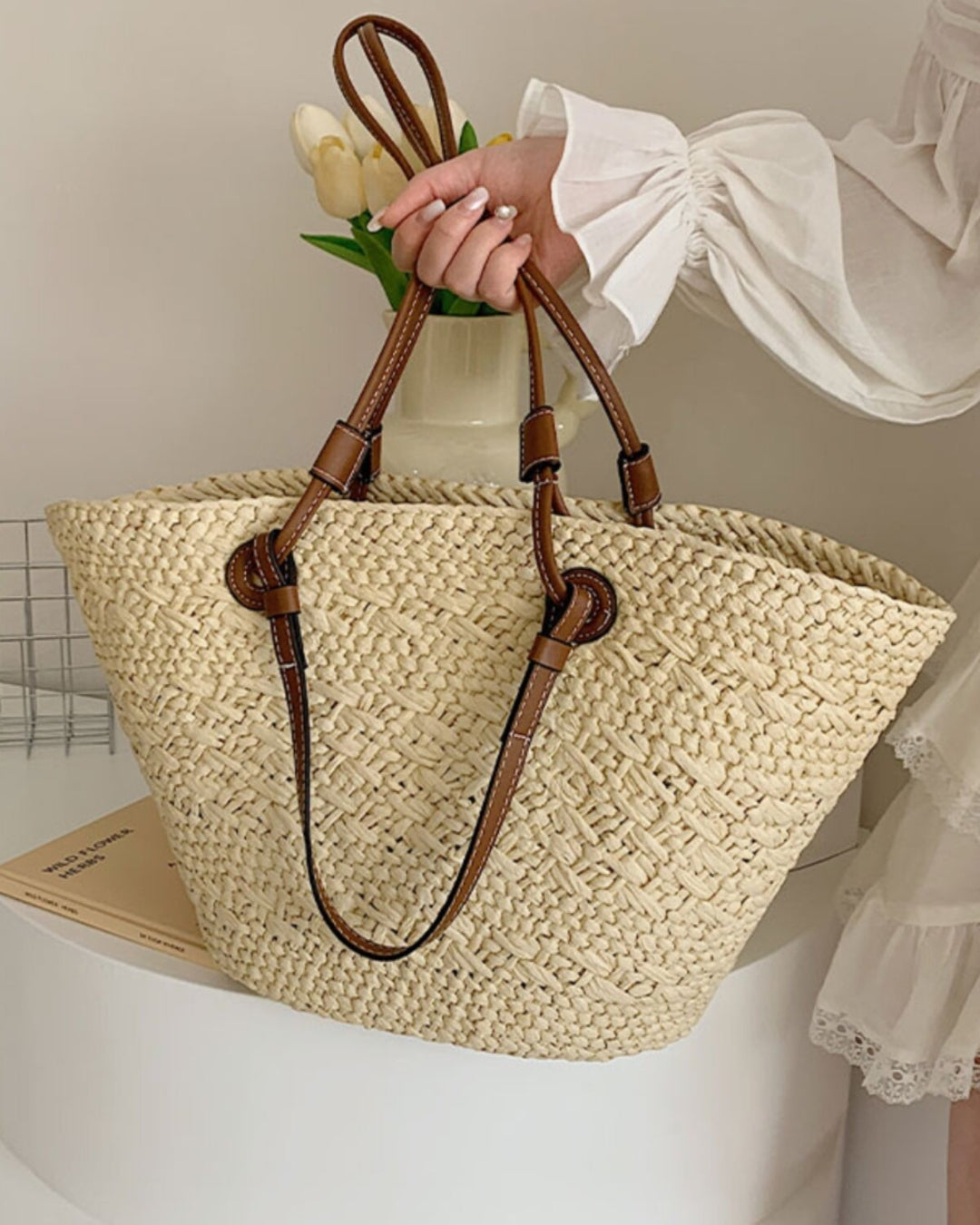 Olivia Straw Raffia Bag