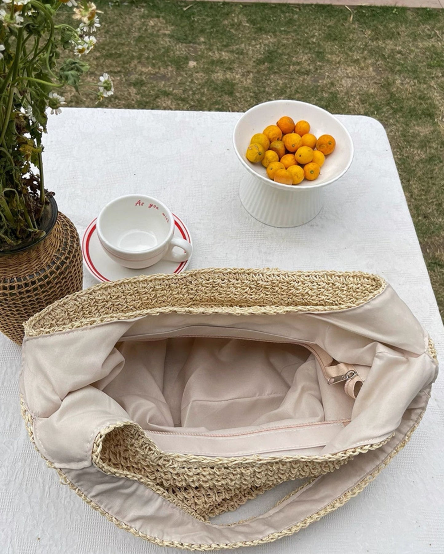 Sofia Straw Raffia Bag